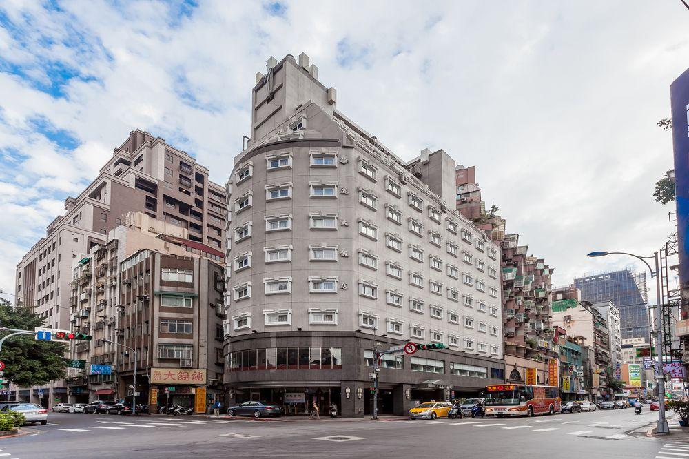 เฟอรารี่ โฮเต็ล Hotel ไทเป ภายนอก รูปภาพ