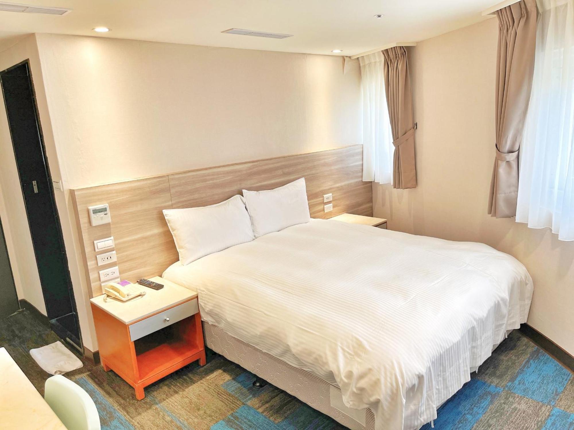 เฟอรารี่ โฮเต็ล Hotel ไทเป ภายนอก รูปภาพ