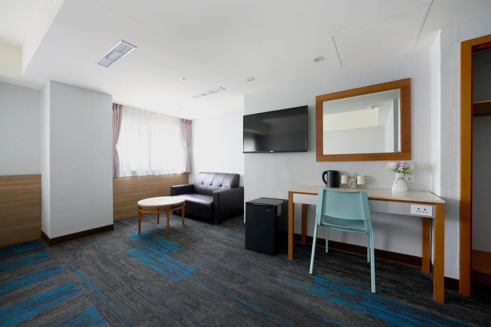เฟอรารี่ โฮเต็ล Hotel ไทเป ภายนอก รูปภาพ