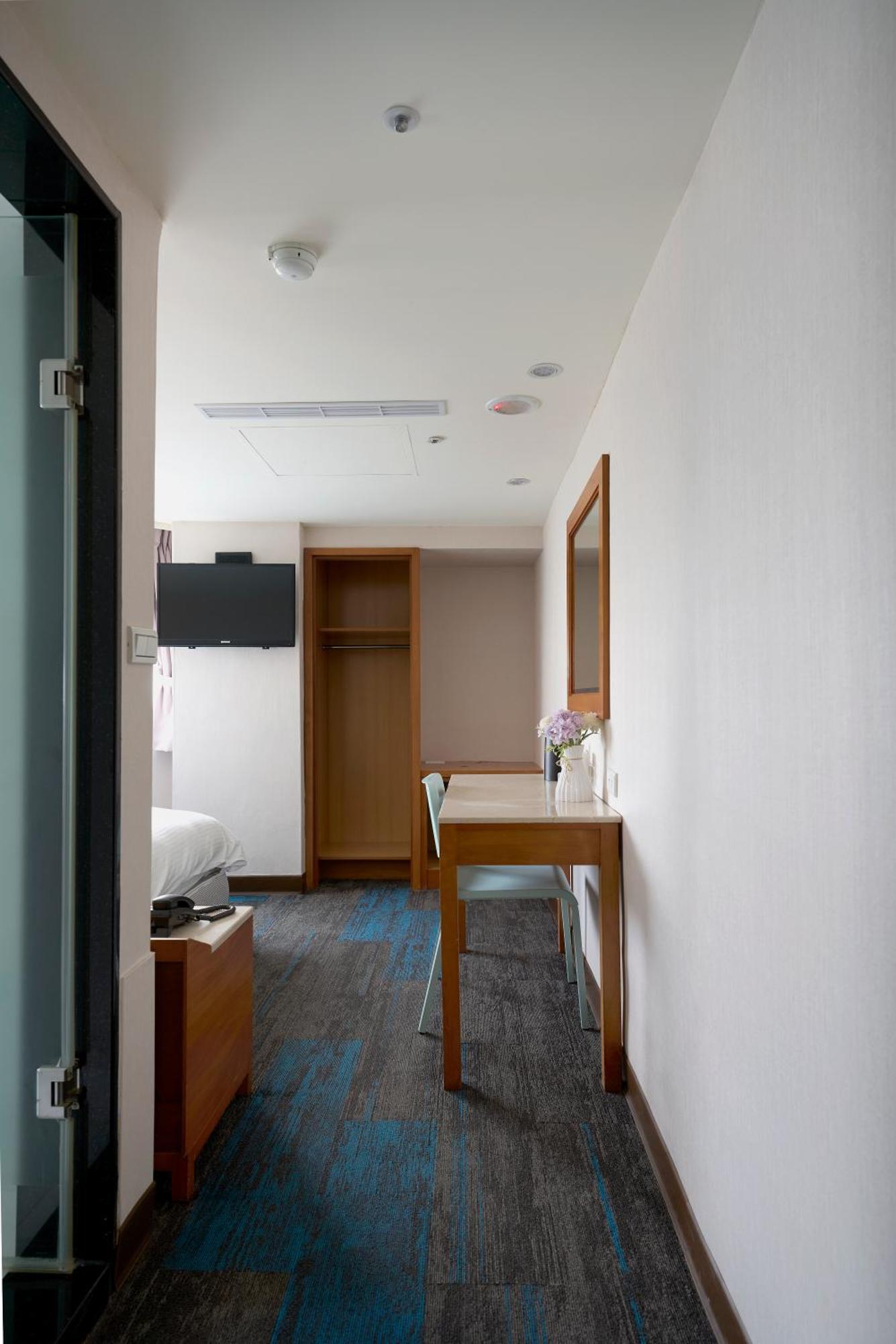 เฟอรารี่ โฮเต็ล Hotel ไทเป ภายนอก รูปภาพ